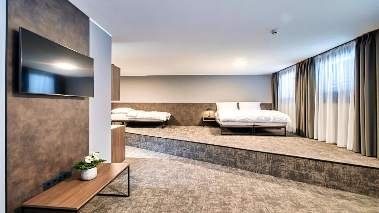 Aba Apartments Olomouc Buitenkant foto