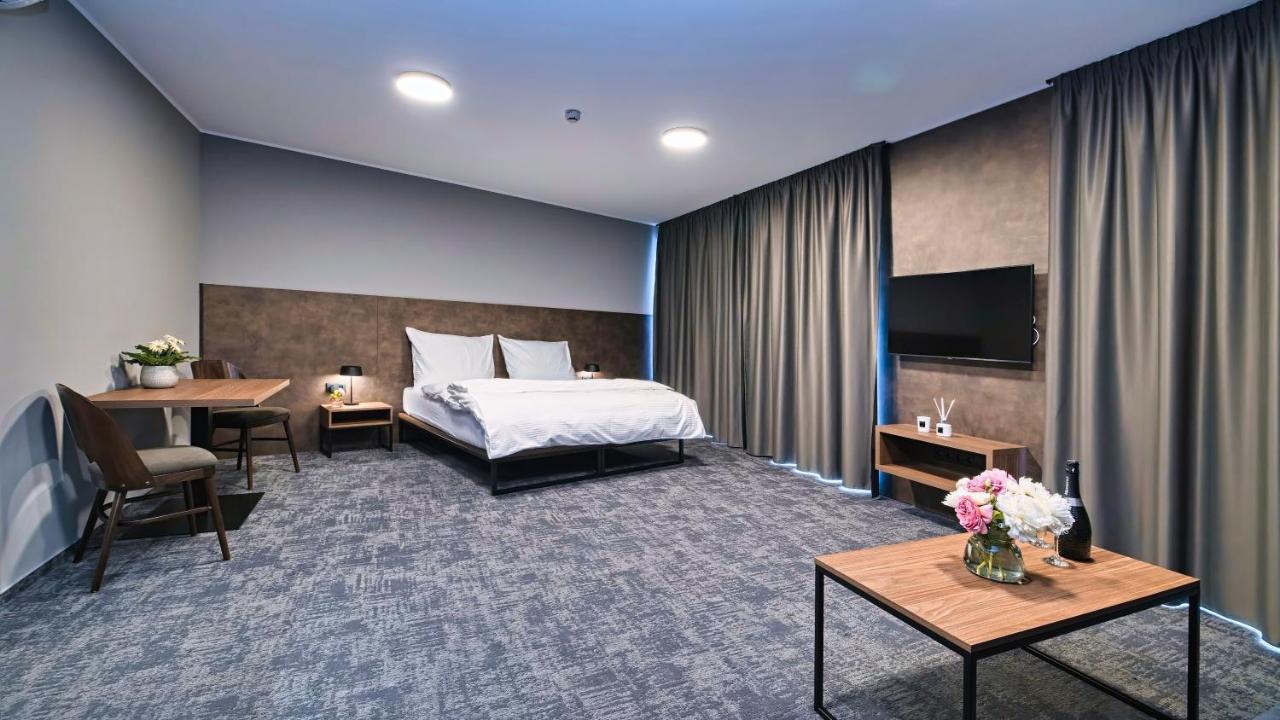 Aba Apartments Olomouc Buitenkant foto
