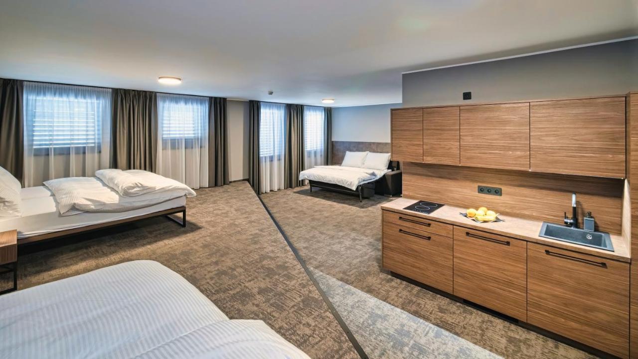 Aba Apartments Olomouc Buitenkant foto
